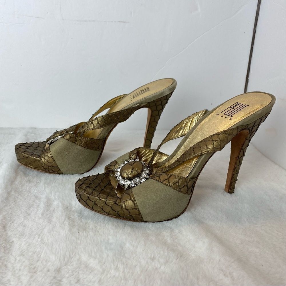 Pelle Moda Peep Toe Open Back Gold Tone Faux Snake Leather Heels